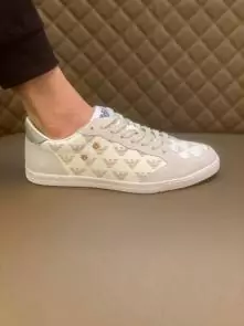 chaussure classique giorgio armani sneakers cuir de vache imprime blanc
